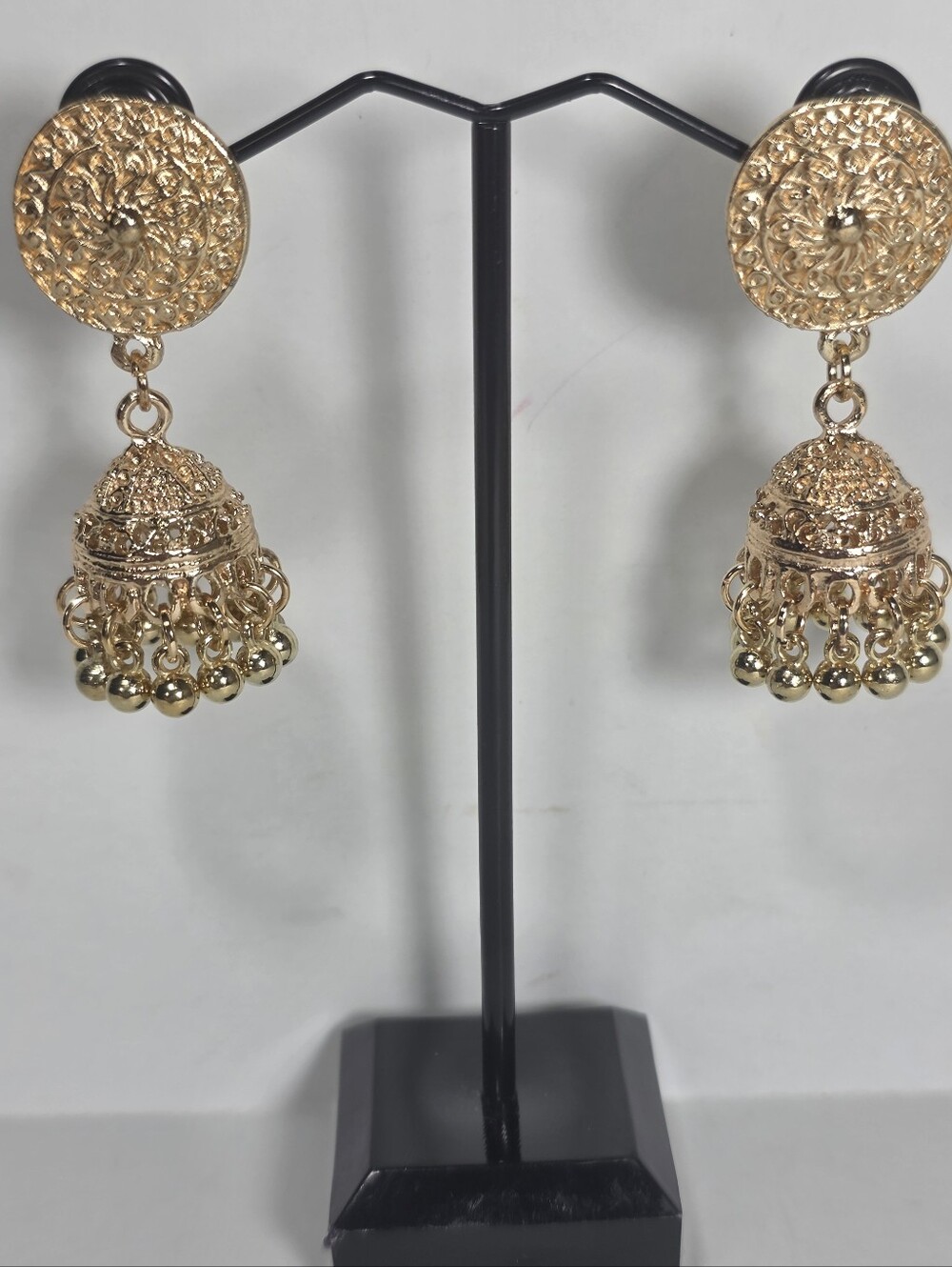 Gold Jhumka Dangle Earrings Traditional Elegant Bollywood India Ethnic Boho NWT